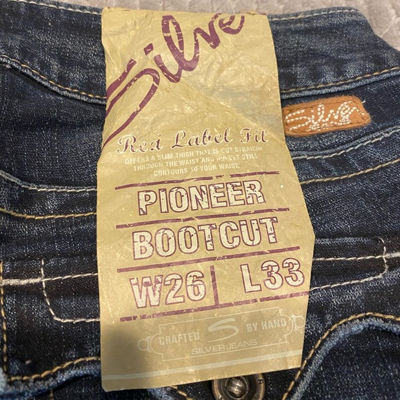 Silver Jeans Size 26 - Picture 3 of 5